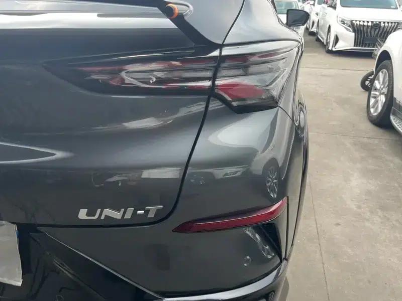 Changan UNI-T 2023 Second Generation 1.5T Sport Premium Edition — миниатюра 6
