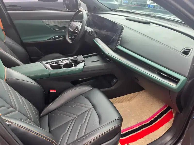 Changan UNI-T 2023 Second Generation 1.5T Sport Premium Edition — миниатюра 9