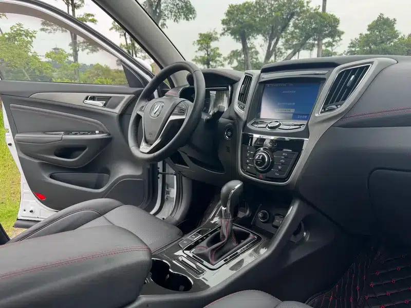 Changan CS75 2017 Fashion Edition 1.5T Automatic Premium Model — миниатюра 13