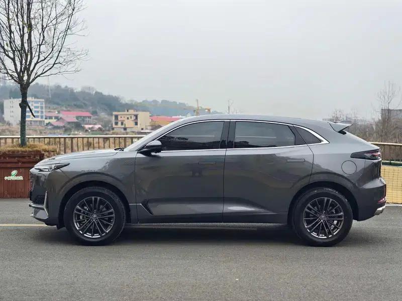 Changan UNI-K 2021 2.0T Luxury Edition — миниатюра 4
