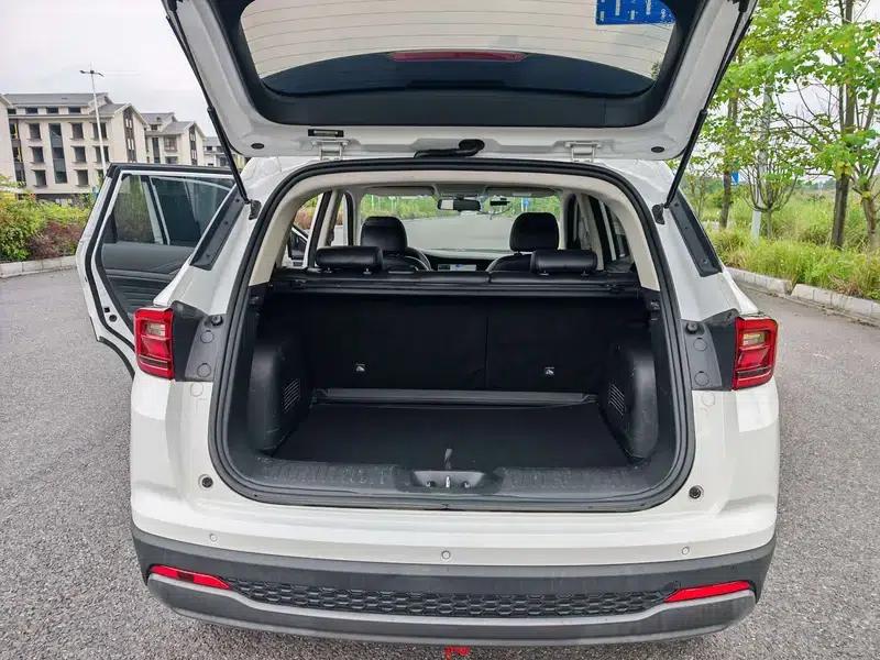 Changan CS35 PLUS 2021 Glory Million Edition 1.6L CVT Deluxe Edition — миниатюра 12