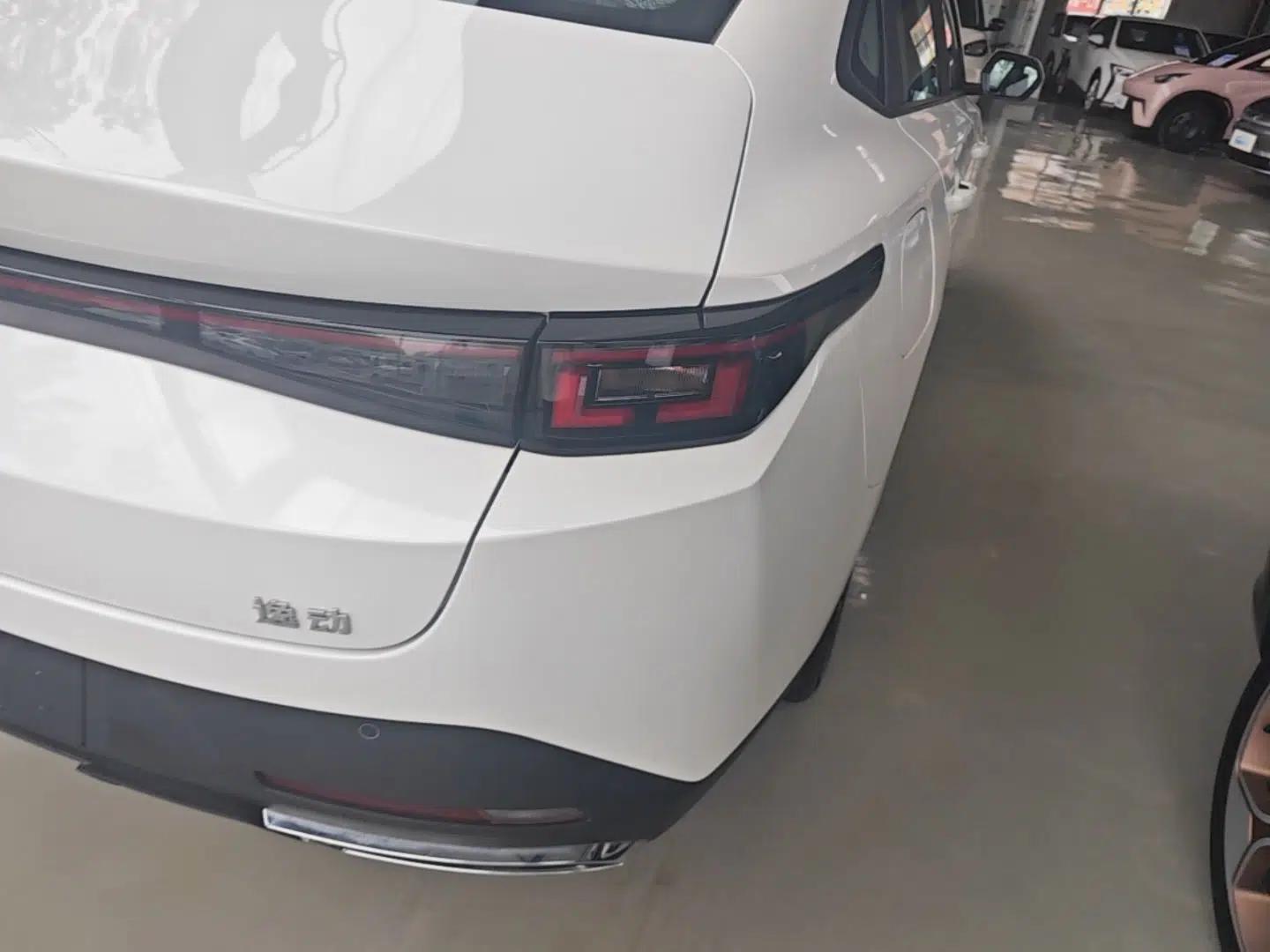 CHANGAN Eado PHEV 2025 Smart New Blue Whale 145KM High-Energy Edition — миниатюра 9