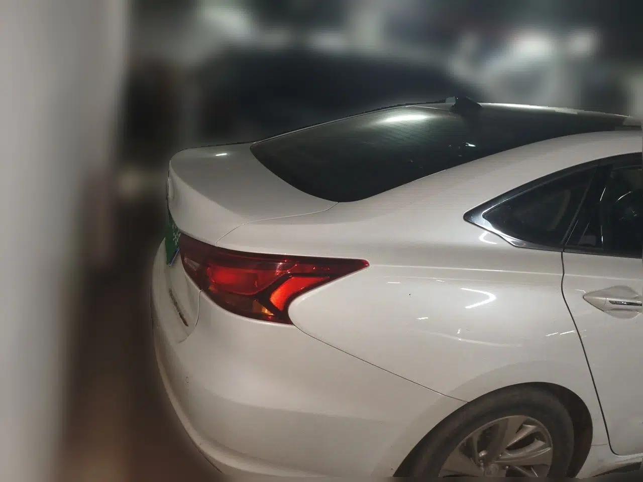 CHANGAN Raeton CC 2018 1.5T Automatic Elegant Starry Edition China V Standard — миниатюра 5