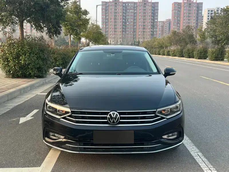 2020 Volkswagen Passat 330TSI DSG Leading Edition — миниатюра 2
