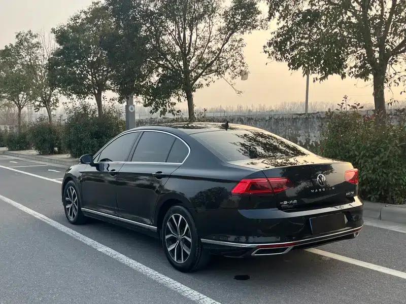 2020 Volkswagen Passat 330TSI DSG Leading Edition — миниатюра 4
