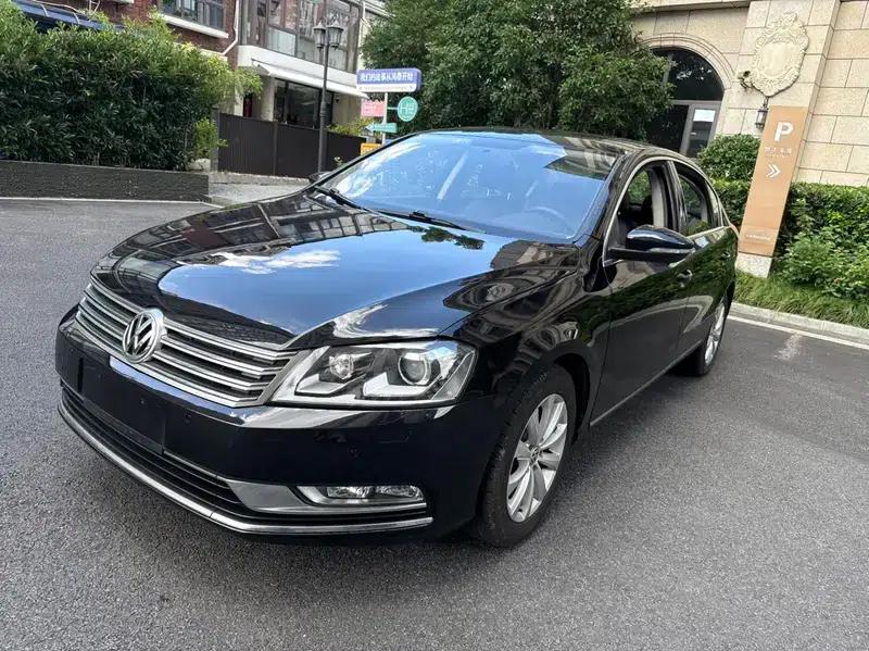 2012 Volkswagen Passat 1.8TSI Luxury — миниатюра 1