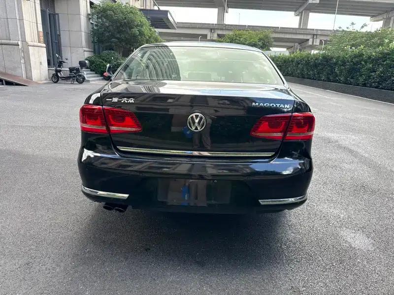 2012 Volkswagen Passat 1.8TSI Luxury — миниатюра 5