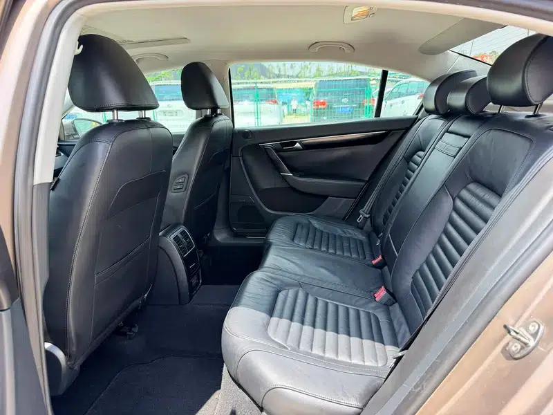 2012 Volkswagen Passat 1.8TSI Luxury — миниатюра 9