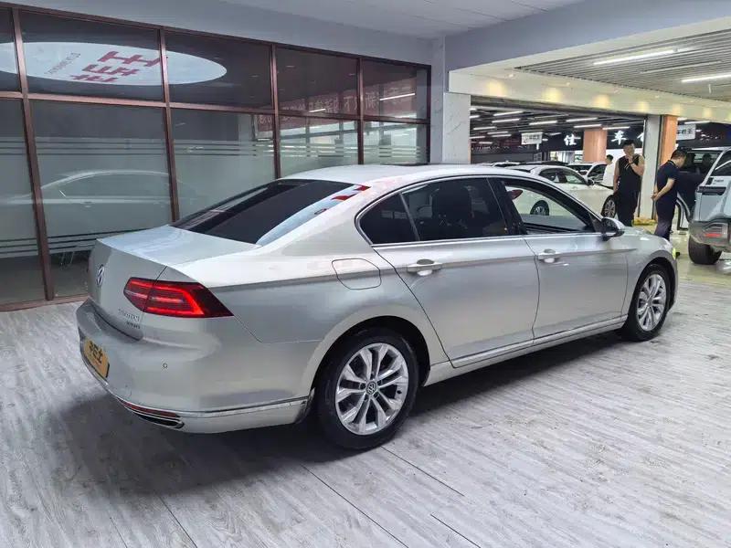2018 Volkswagen Magotan 330TSI DSG Luxury — миниатюра 6