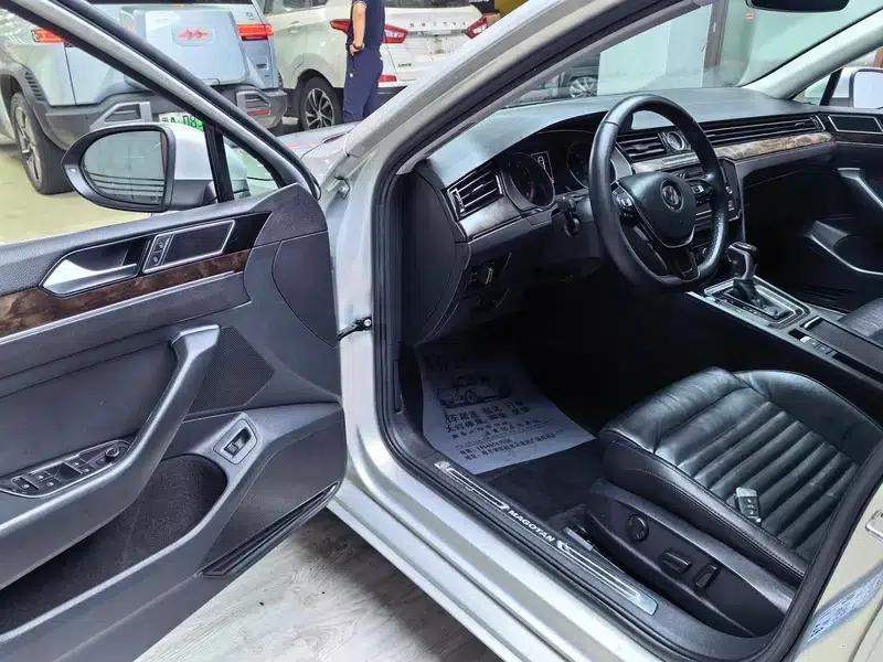 2018 Volkswagen Magotan 330TSI DSG Luxury — миниатюра 9