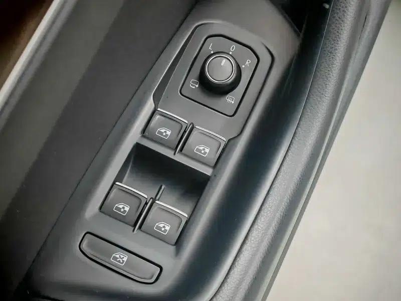 2017 Volkswagen Passat 380TSI DSG Luxury — миниатюра 19