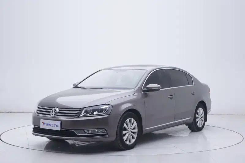2015 Volkswagen Passat 1.8TSI Luxury — миниатюра 1