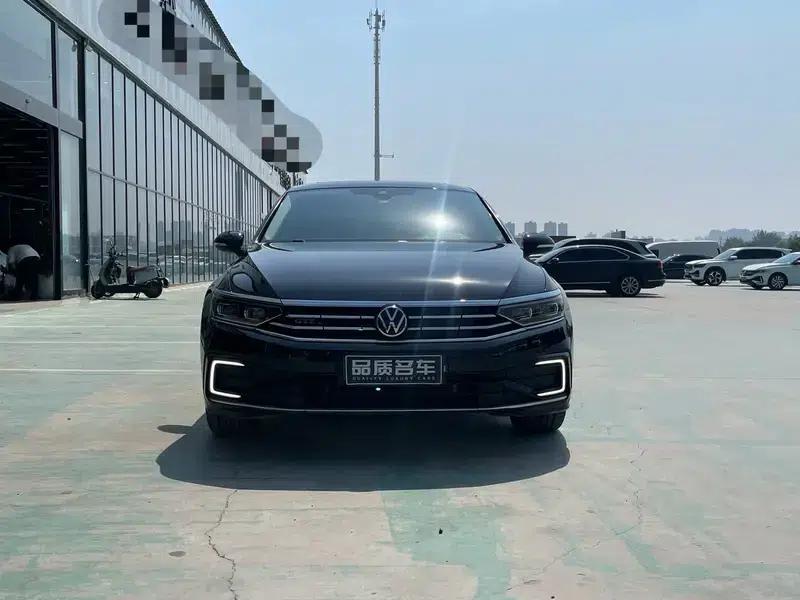 2022 Volkswagen Magotan PHEV Premium Edition — миниатюра 2