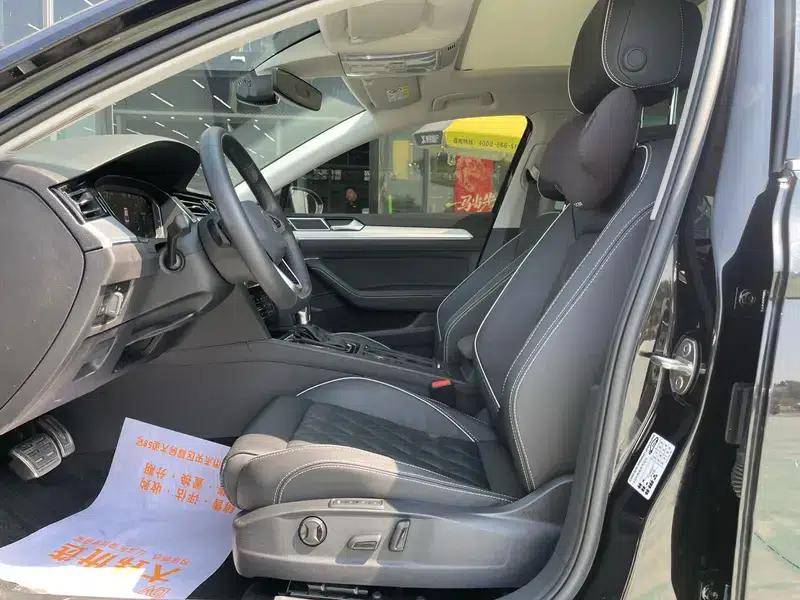2022 Volkswagen Magotan PHEV Premium Edition — миниатюра 13