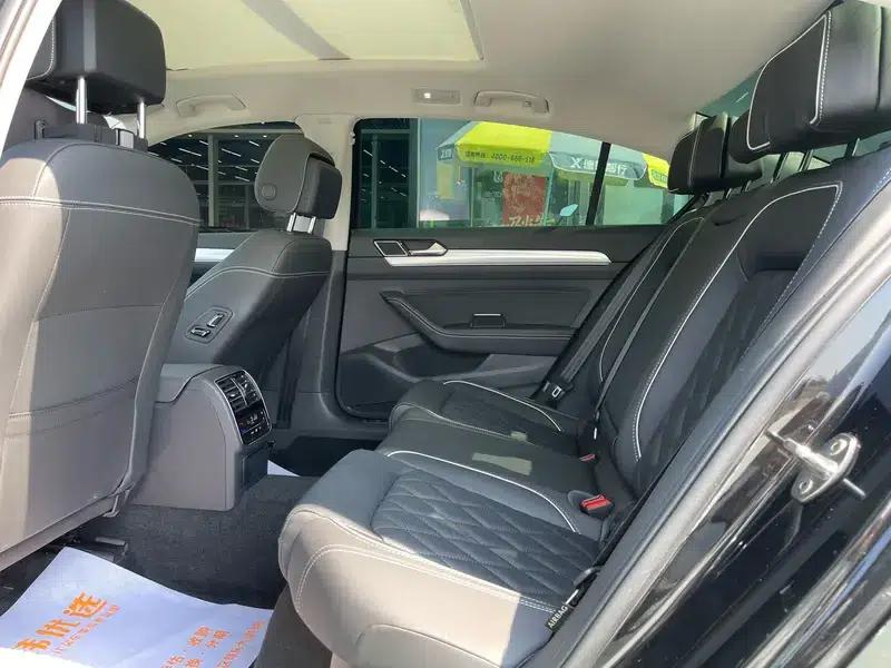 2022 Volkswagen Magotan PHEV Premium Edition — миниатюра 14