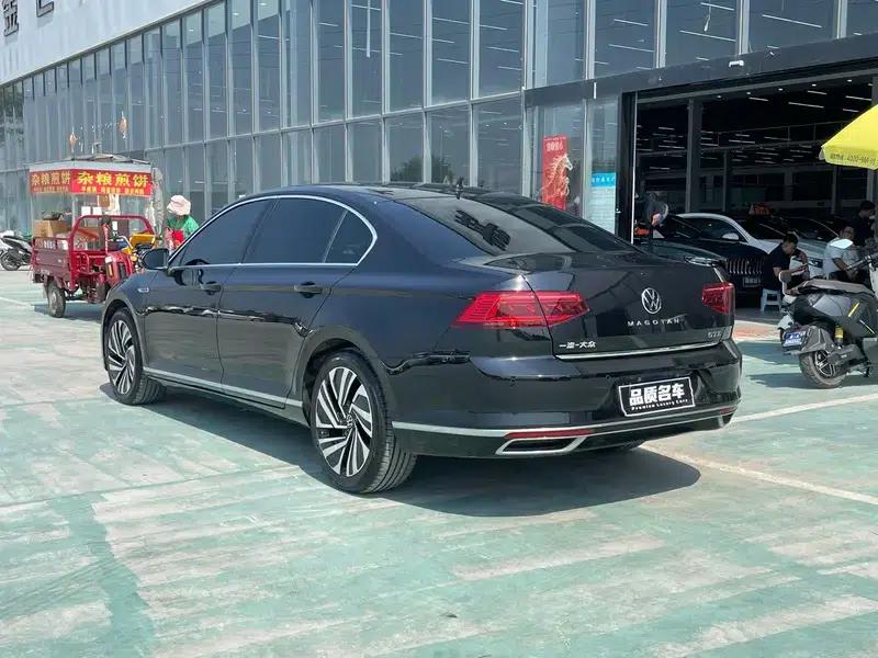 2022 Volkswagen Magotan PHEV Premium Edition — миниатюра 4