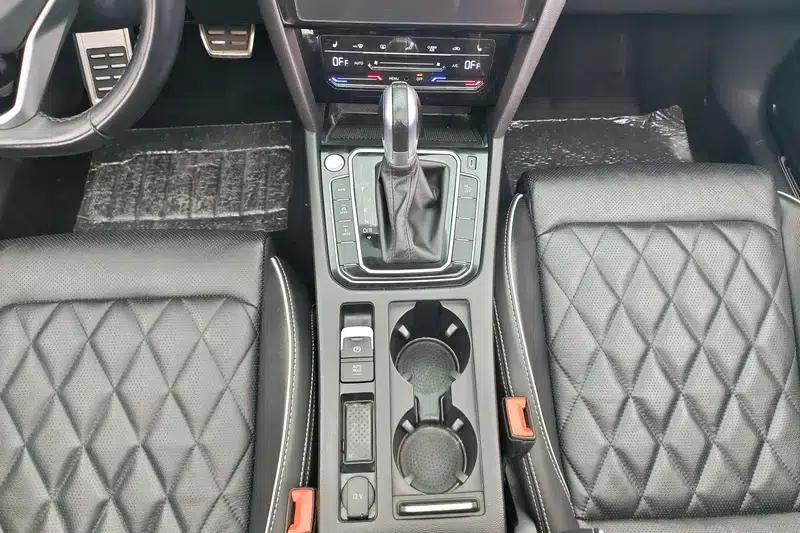 2022 Volkswagen Magotan PHEV Luxury Edition — миниатюра 14