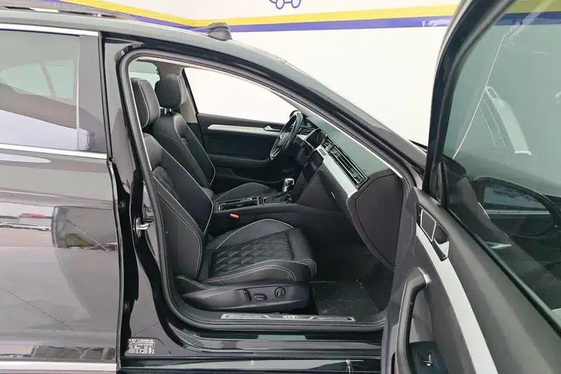 2022 Volkswagen Magotan PHEV Luxury Edition — миниатюра 15