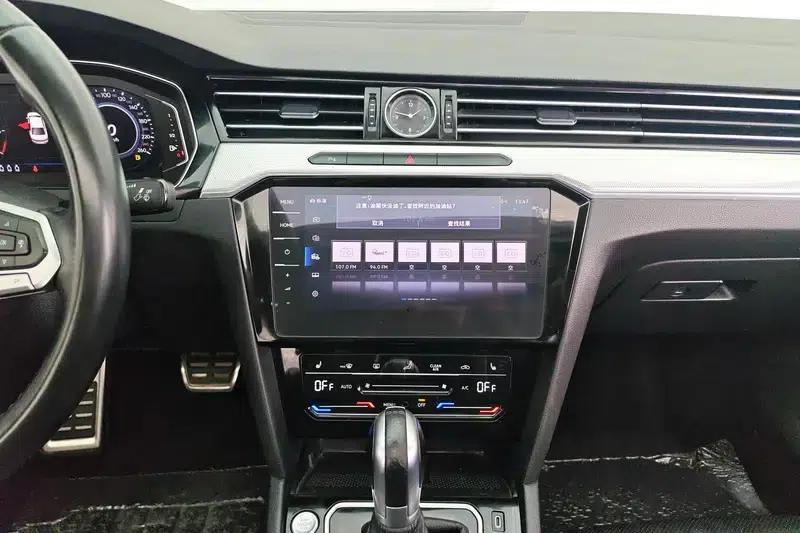 2022 Volkswagen Magotan PHEV Luxury Edition — миниатюра 10