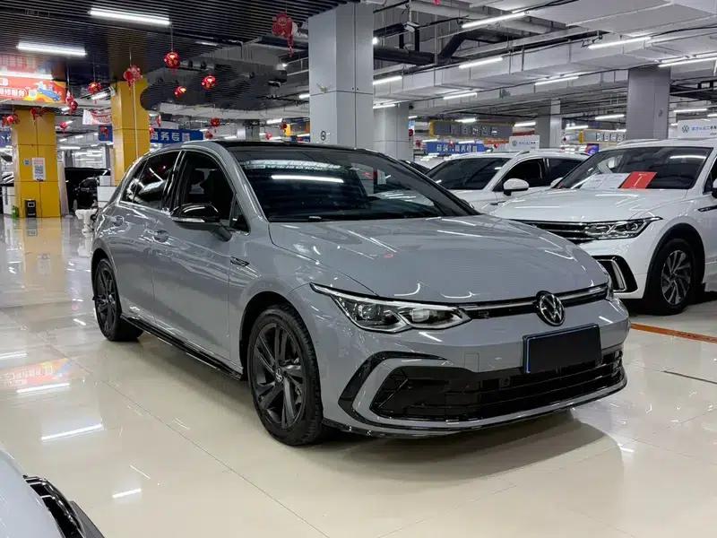 2023 Golf 280TSI DSG R-Line Lite — миниатюра 3