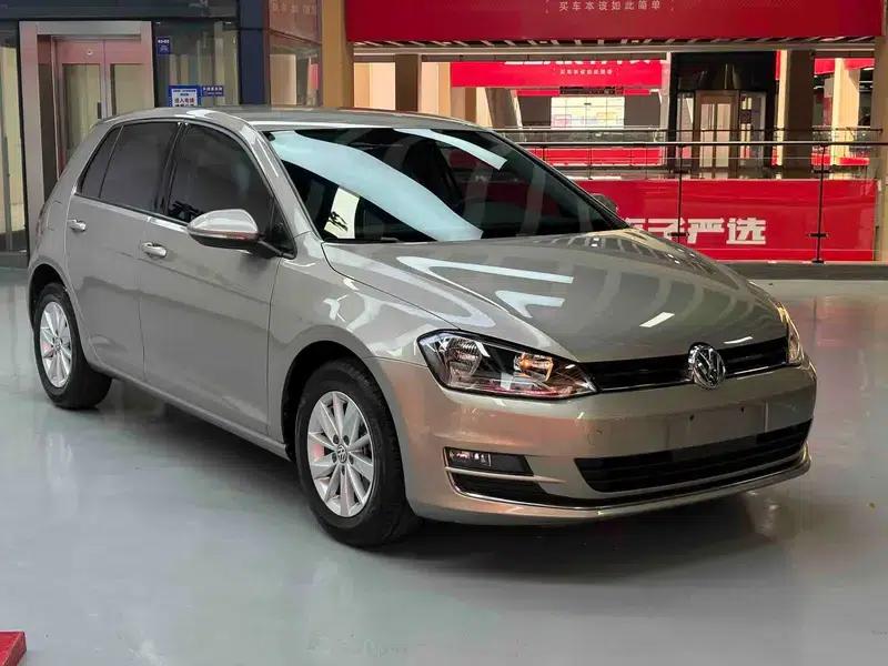 2014 Golf 1.6L Automatic Fashion Edition — миниатюра 3