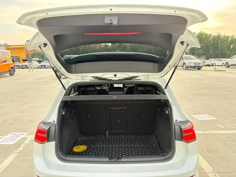 2023 Golf 280TSI DSG R-Line Lite — миниатюра 15