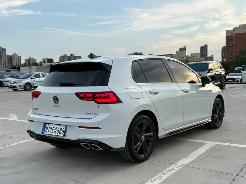 2023 Golf 280TSI DSG R-Line Lite — миниатюра 6