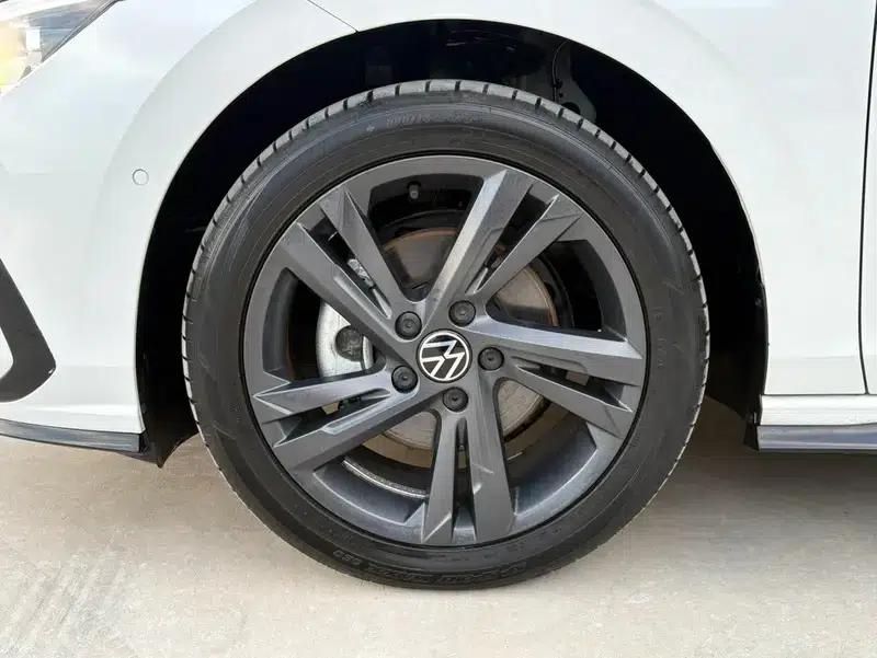 2023 Golf 280TSI DSG R-Line Lite — миниатюра 9