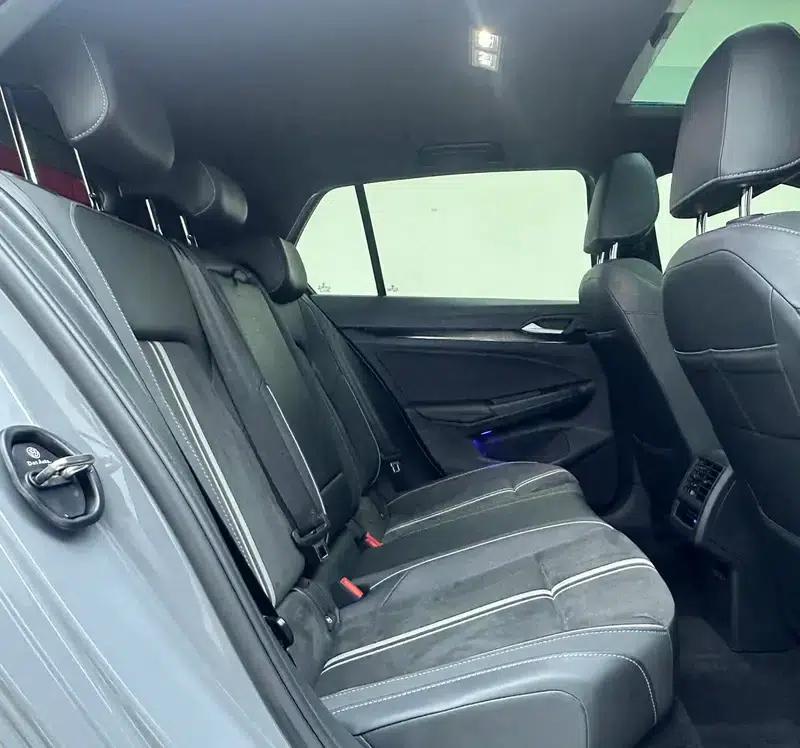 2022 Golf 280TSI DSG R-Line — миниатюра 19