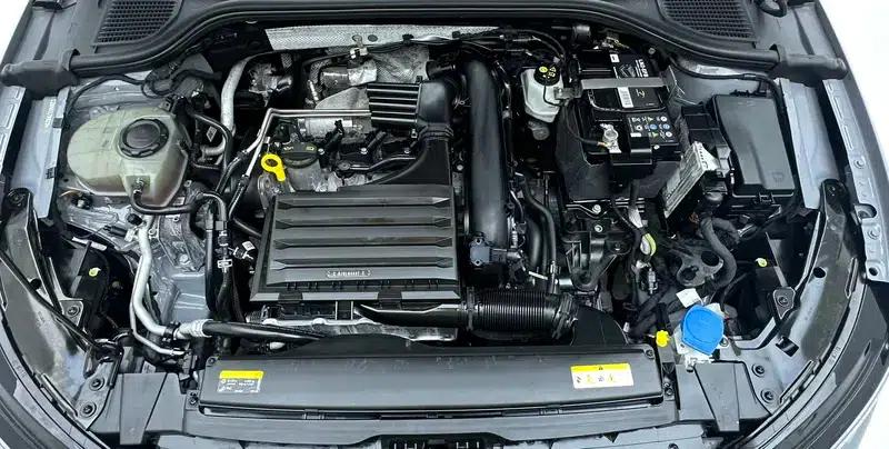 2022 Golf 280TSI DSG R-Line — миниатюра 7