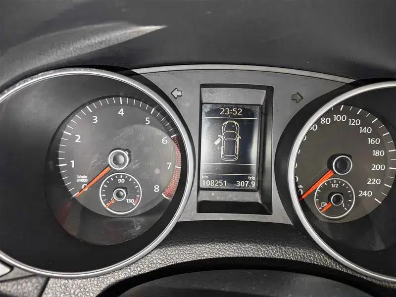 2012 Golf 1.4TSI Automatic Luxury — миниатюра 10