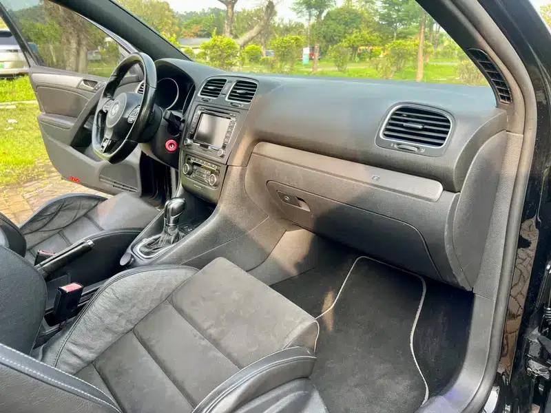 2011 Golf (Imported) 2.0TSI R — миниатюра 16