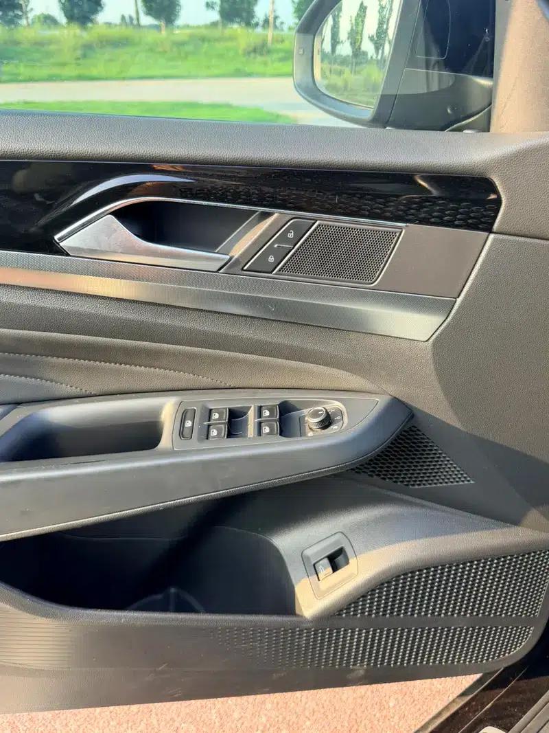 2022 Passat 330TSI Luxury Edition — миниатюра 12