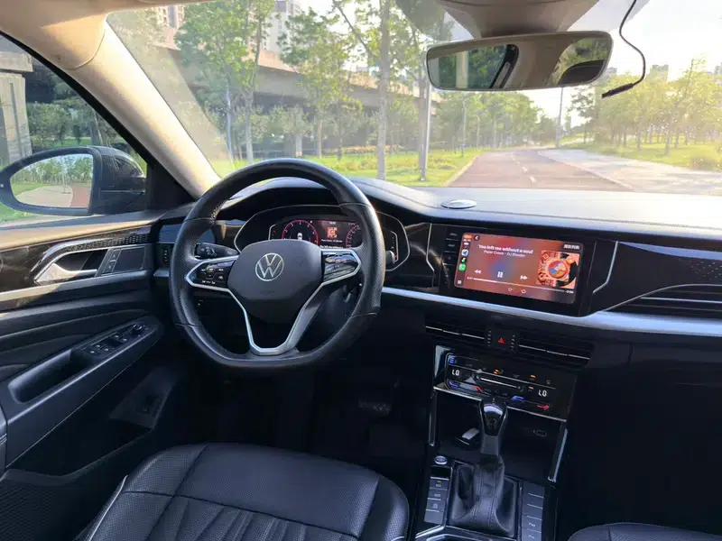 2022 Passat 330TSI Luxury Edition — миниатюра 25
