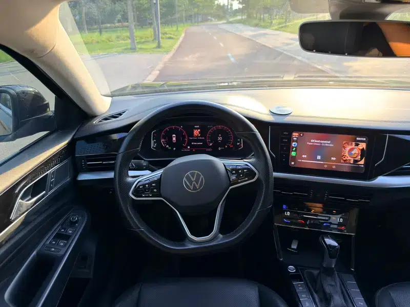 2022 Passat 330TSI Luxury Edition — миниатюра 26