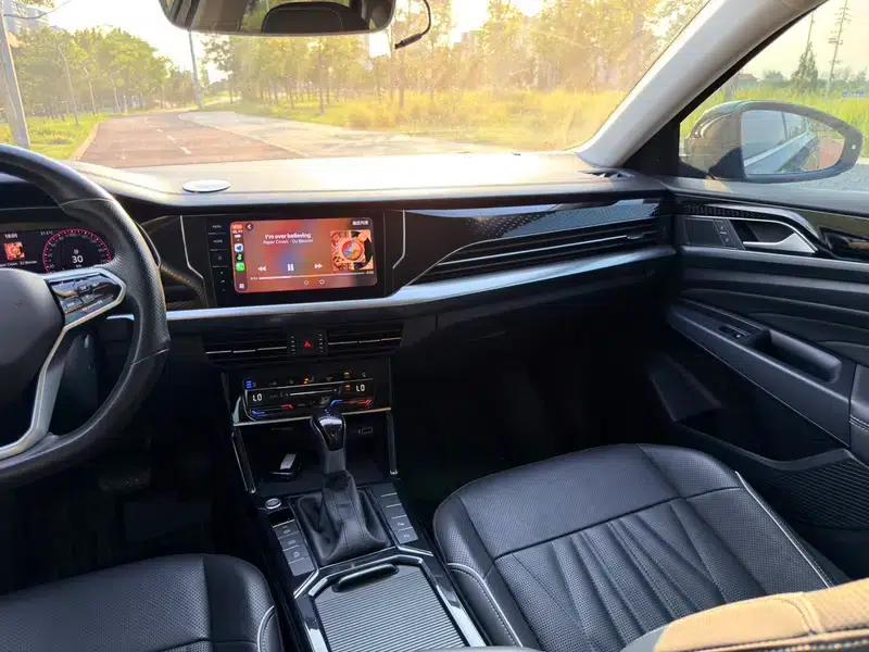 2022 Passat 330TSI Luxury Edition — миниатюра 8