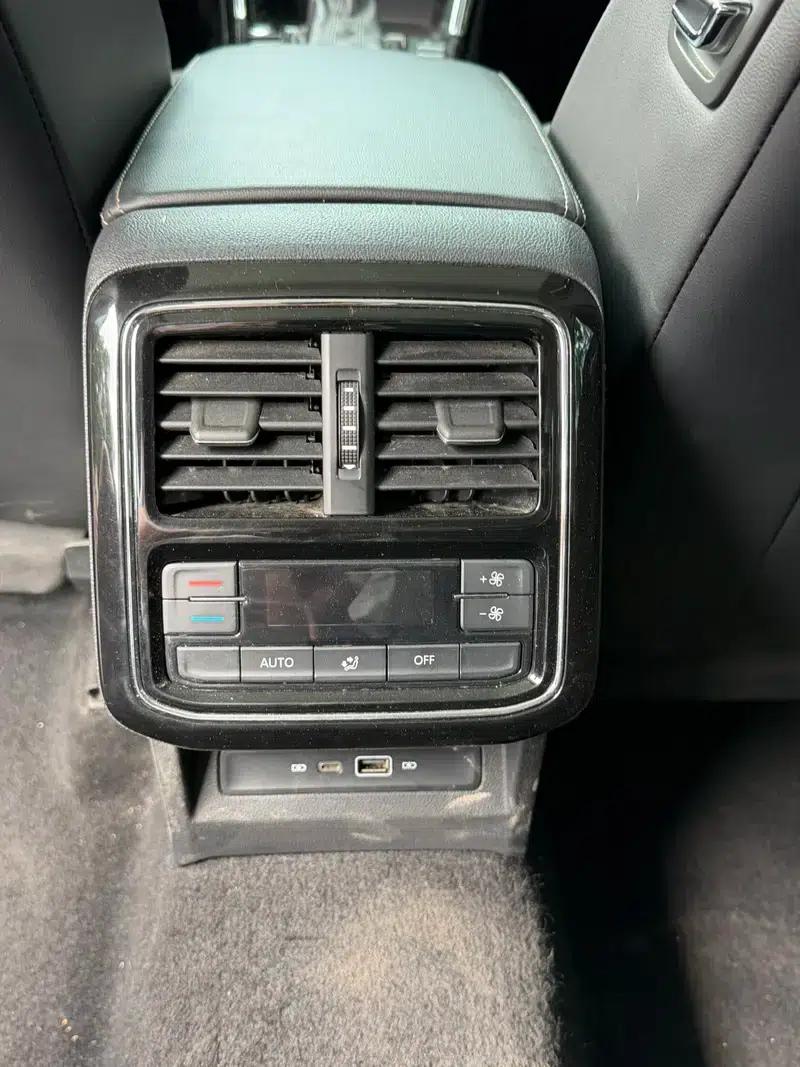 2020 Volkswagen Passat 330TSI Elite Edition (China VI Emission Standard) — миниатюра 10