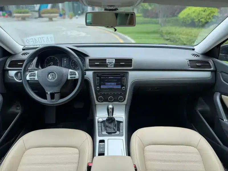 2014 Passat 1.8TSI DSG Royal Edition — миниатюра 8