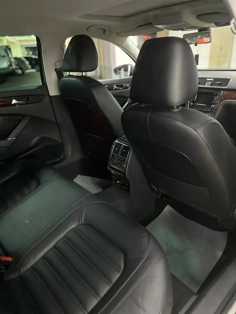 2011 Passat 1.8TSI DSG Premium Edition — миниатюра 9