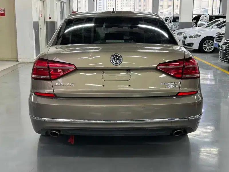 2016 Passat 330TSI DSG Royal Edition — миниатюра 5