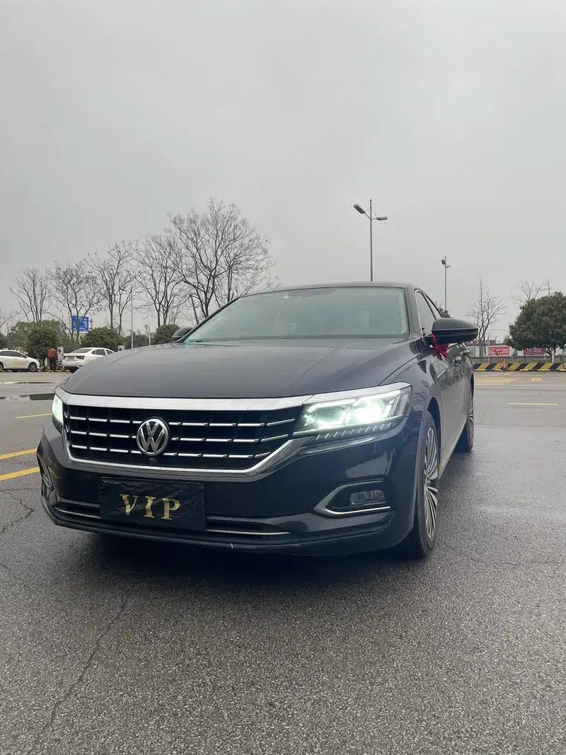 2019 Passat 330TSI Premium Edition (China VI Emission Standard) — миниатюра 1