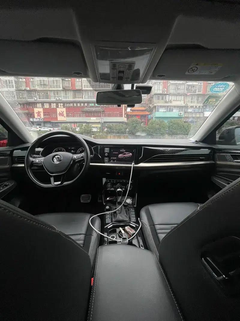 2019 Passat 330TSI Premium Edition (China VI Emission Standard) — миниатюра 9