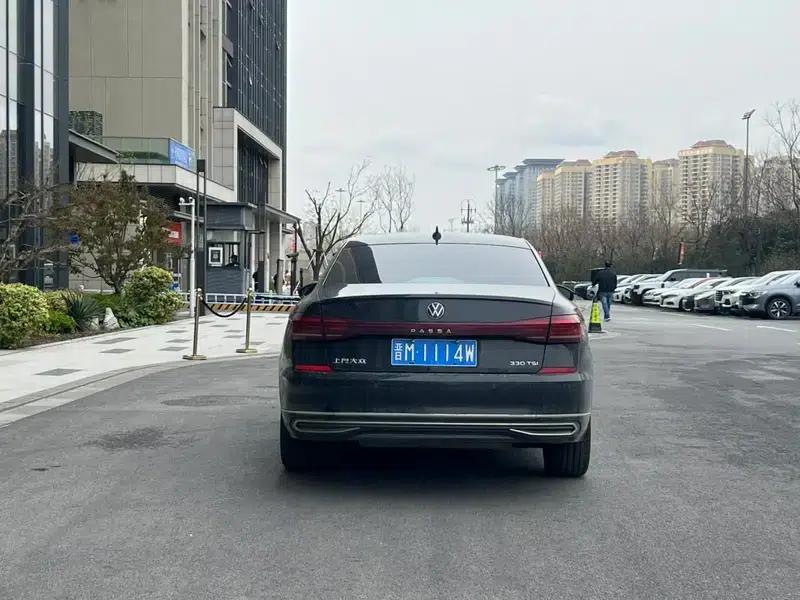2022 Volkswagen Passat 330TSI Starry Sky Elite Edition — миниатюра 5