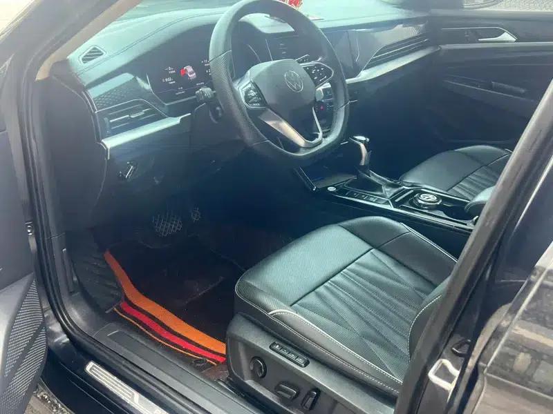 2022 Volkswagen Passat 330TSI Starry Sky Elite Edition — миниатюра 9