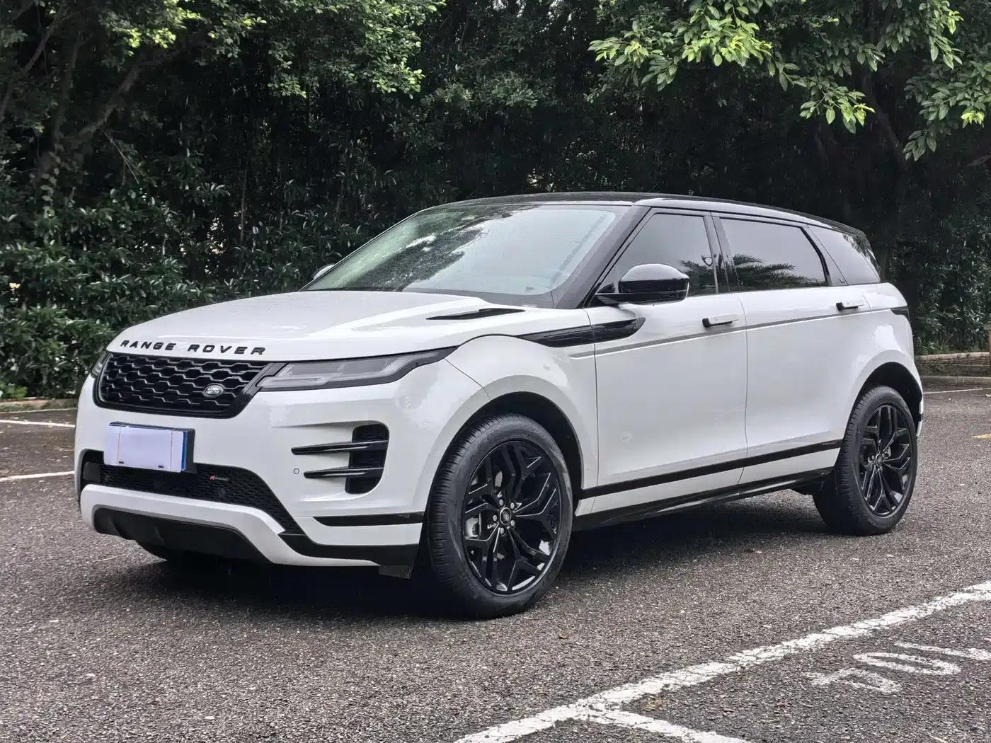 Range Rover Evoque 2023 Model, Evoque L 249PS Luxury Edition — миниатюра 1