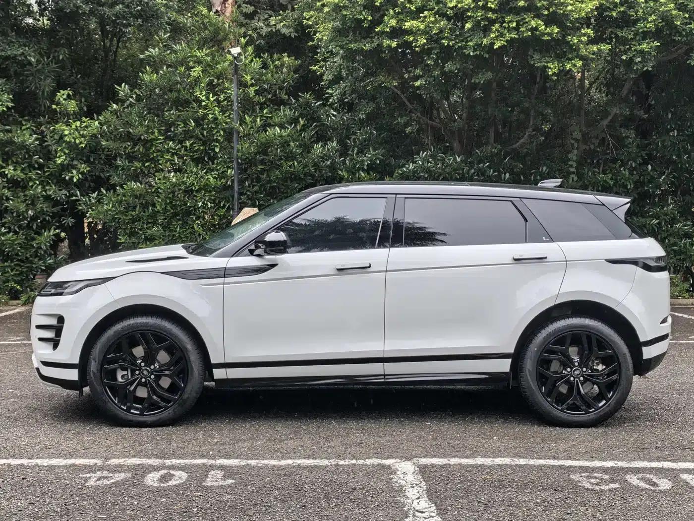 Range Rover Evoque 2023 Model, Evoque L 249PS Luxury Edition — миниатюра 13
