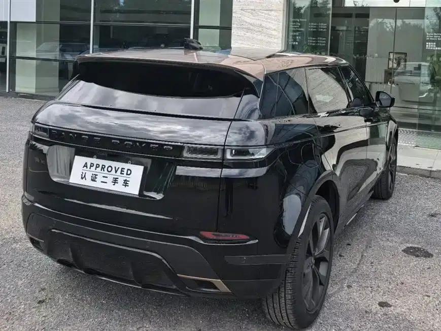 2023 Range Rover Evoque, Evoque L 249PS, Collins Bronze Special Edition — миниатюра 4