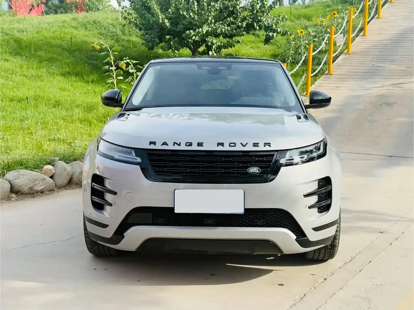 2024 Range Rover Evoque L SE Luxury Edition — миниатюра 1