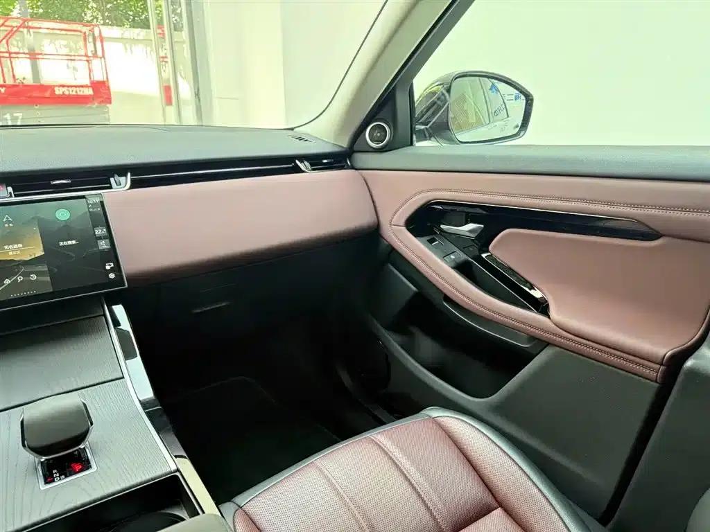 2024 Range Rover Evoque L SE Luxury Edition — миниатюра 21