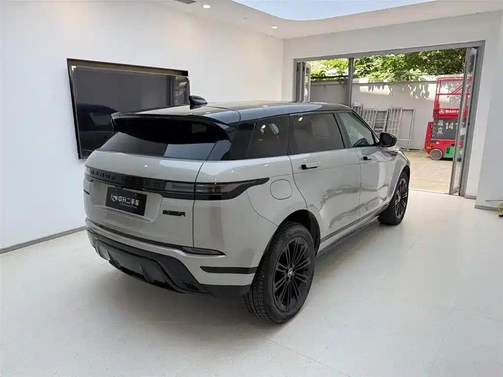 2024 Range Rover Evoque L SE Luxury Edition — миниатюра 4